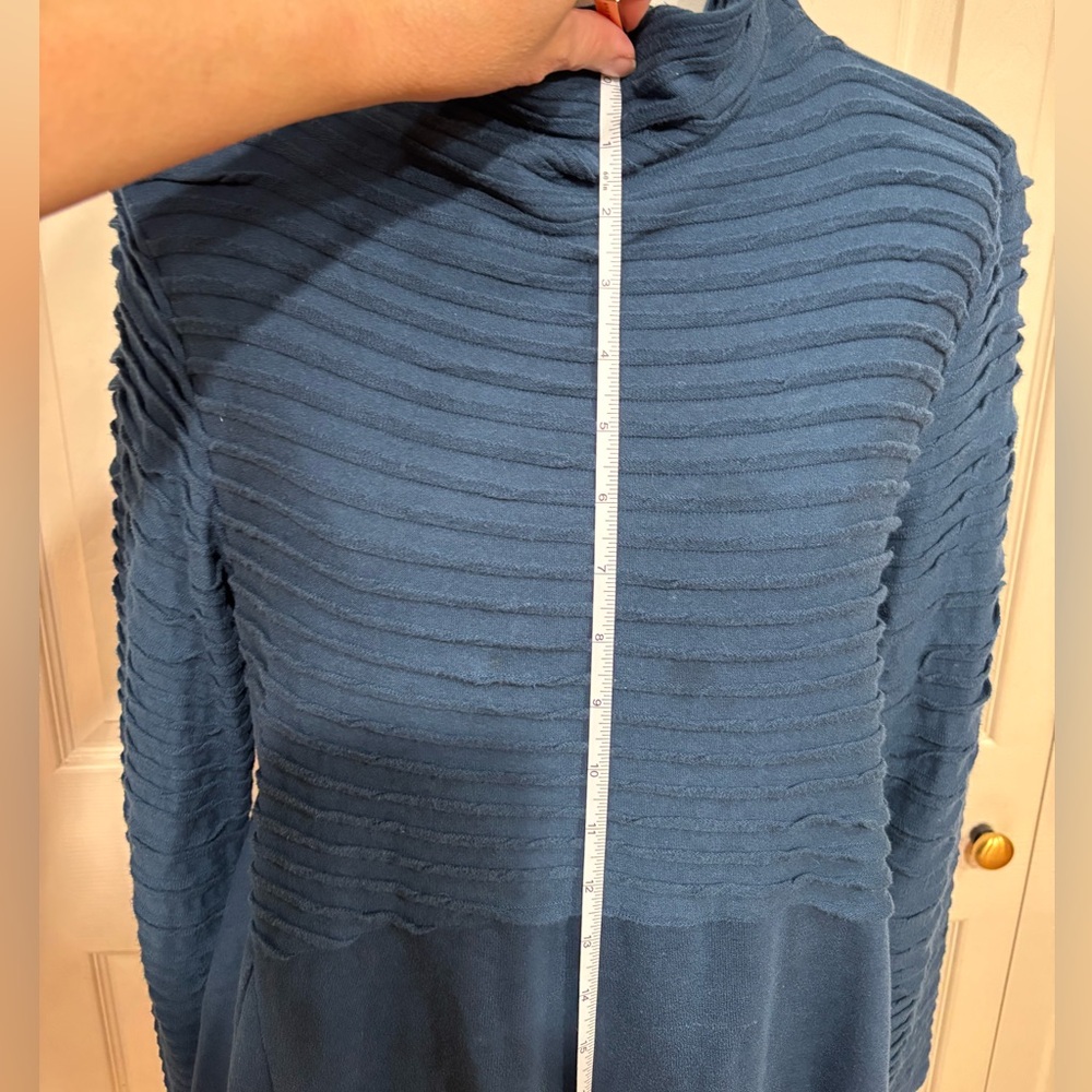 🌷3/$25🌷 CHALET  Teal/Peacock Blue Tunic Top, long sleeves, mock turtleneck - Picture 14 of 15